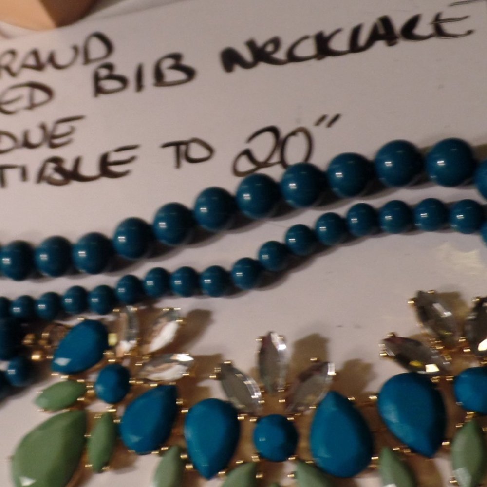 Multi Strand/Color Bib Necklace Adj 20" - Picture 8 of 8